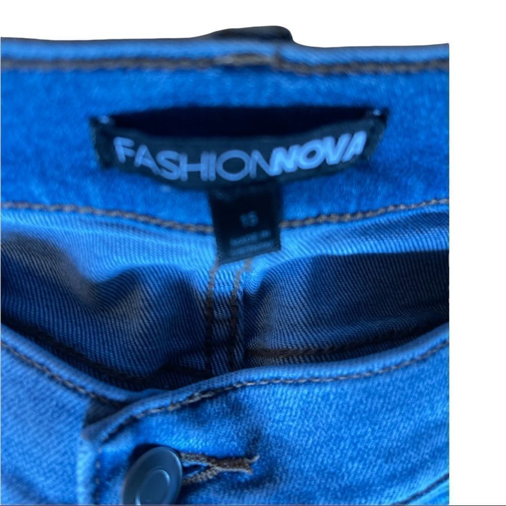 𝅺fashion Novo light denim bootcut size 15 - Picture 3 of 5